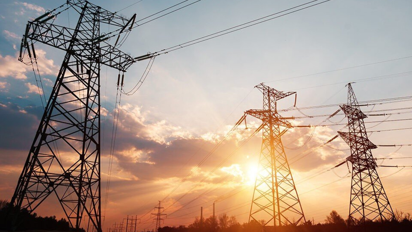 ΟΟΣΑ: Γιατί θα συνεχίσουν να «καίνε» οι τιμές ρεύματος στην Ελλάδα