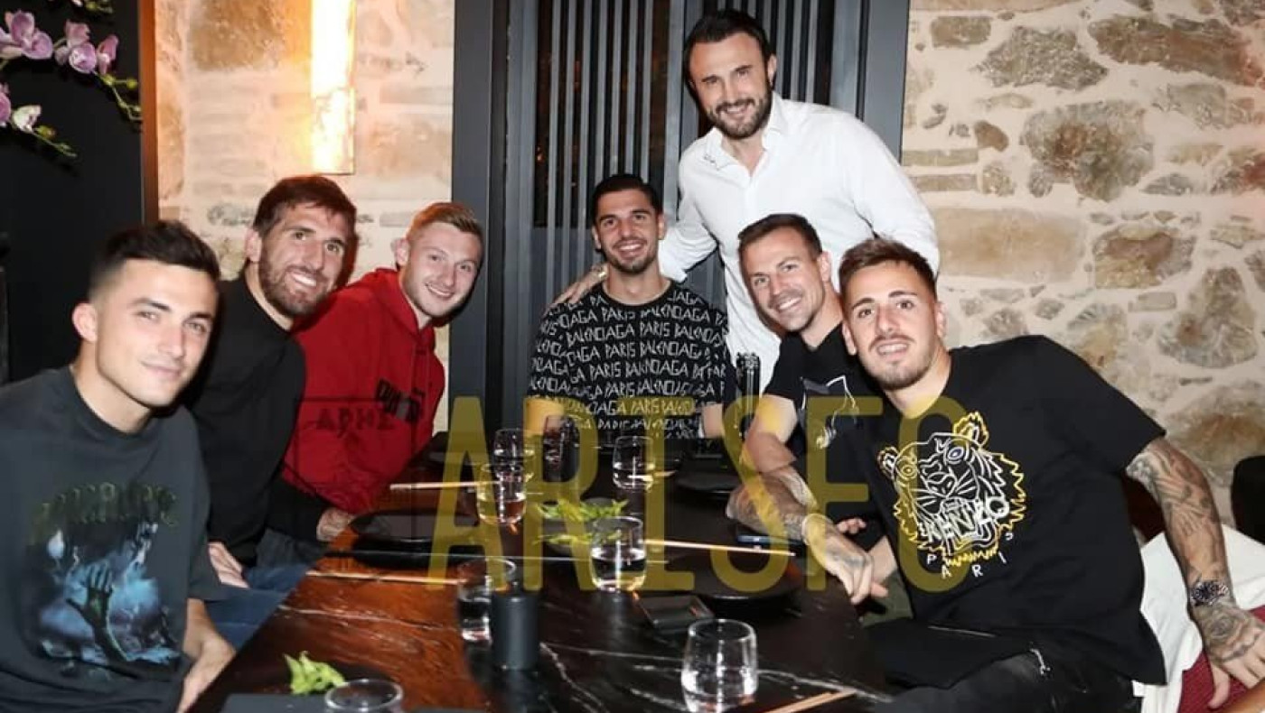 Άρης: Έκανε το τραπέζι στους παίκτες ο Καρυπίδης