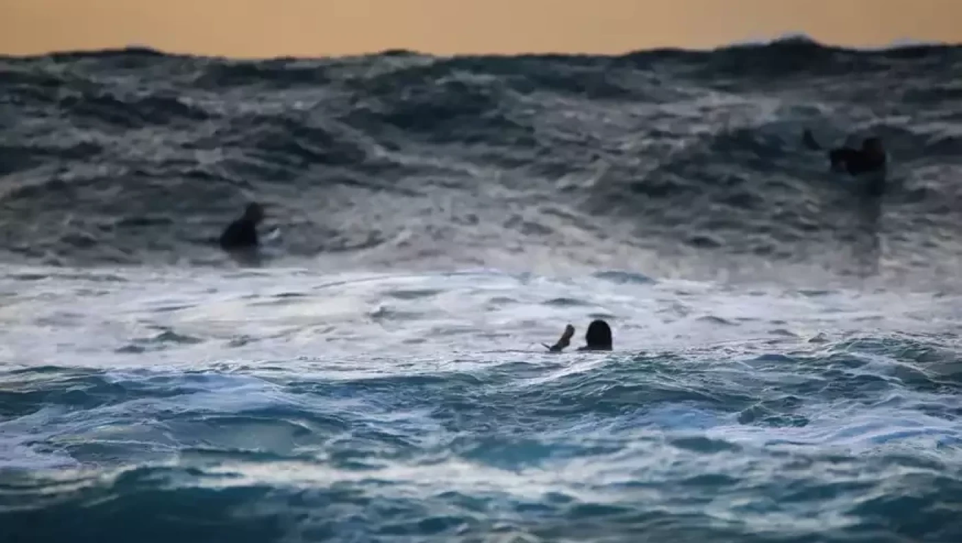 Δυνητικά θανατηφόρα πάθηση «απειλεί» κολυμβητές
