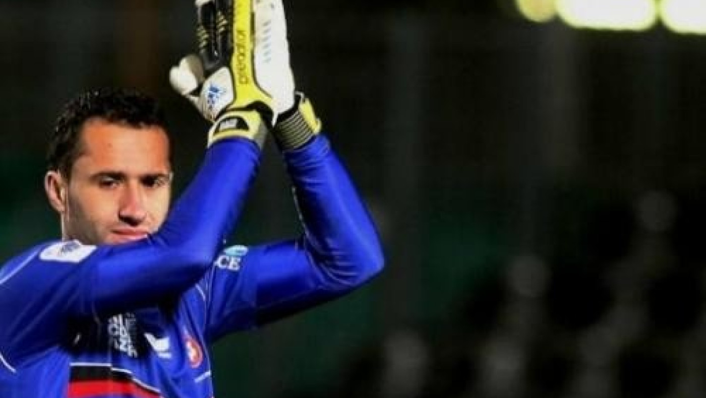 Λύγισε στο «αντίο» του ο Οσπίνα (video)