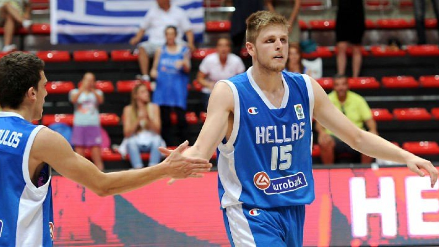 Ξέσπασαν στο Μαυροβούνιο οι Έφηβοι