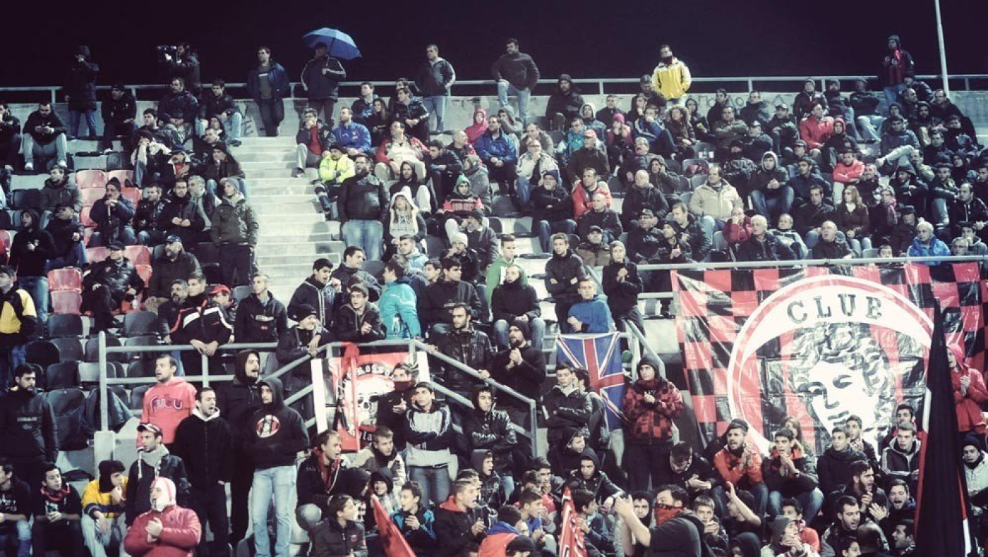 Γκανέζος φορ υπό δοκιμή