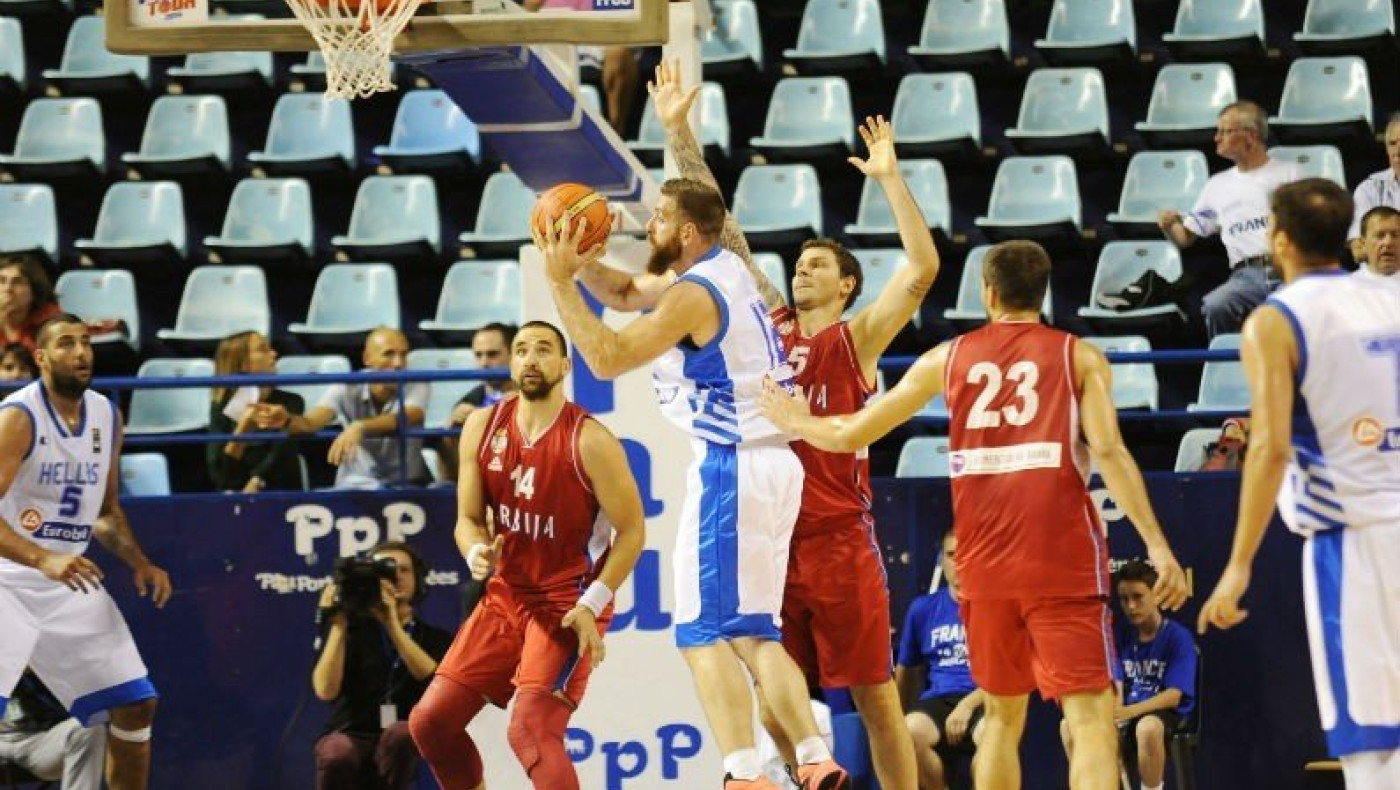 Πρεμιέρα με νίκη για την Εθνική