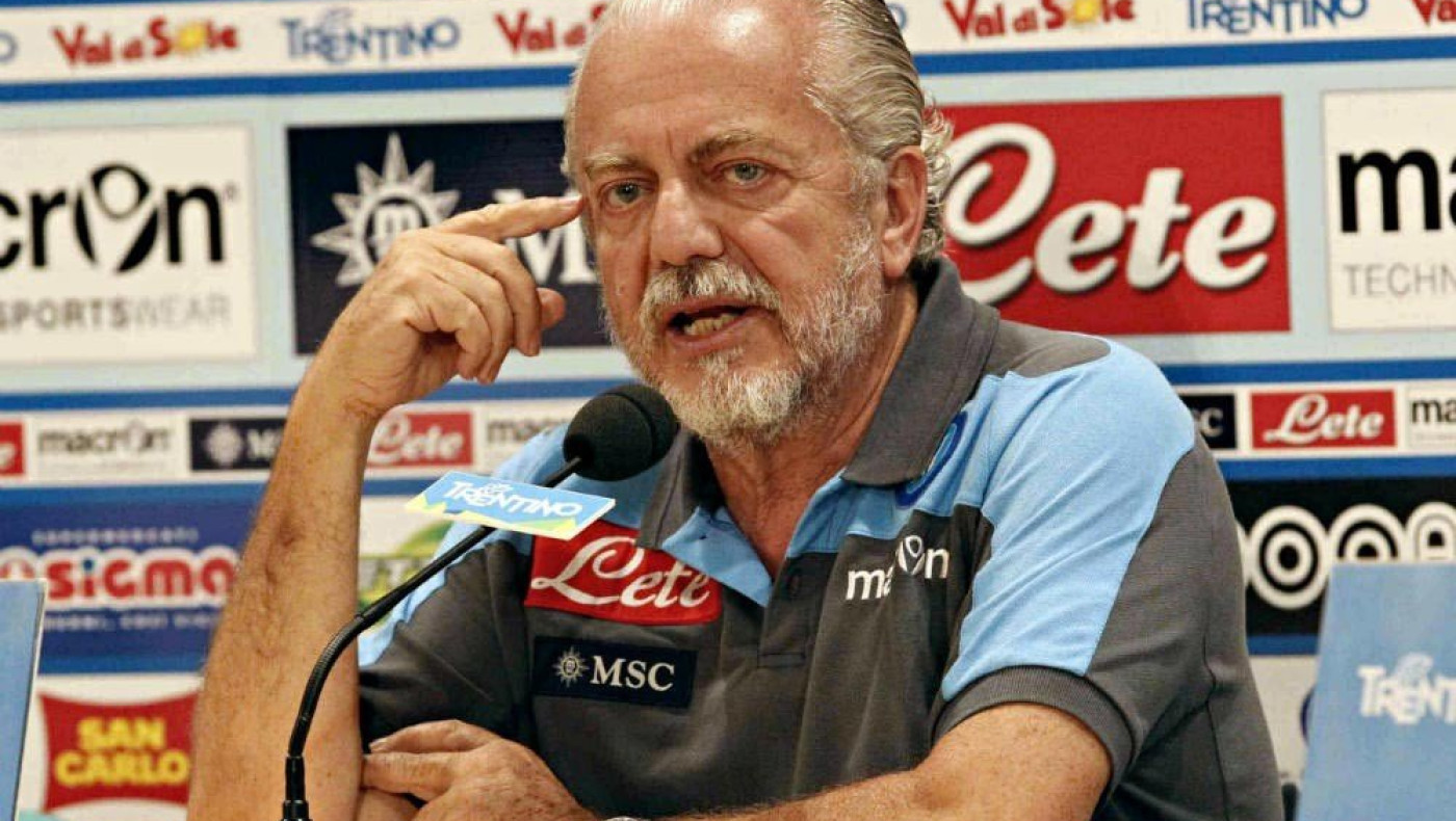 Τα χρόνια πολλά στη Νάπολι και ο τρελαμένος Ντε Λαουρέντις