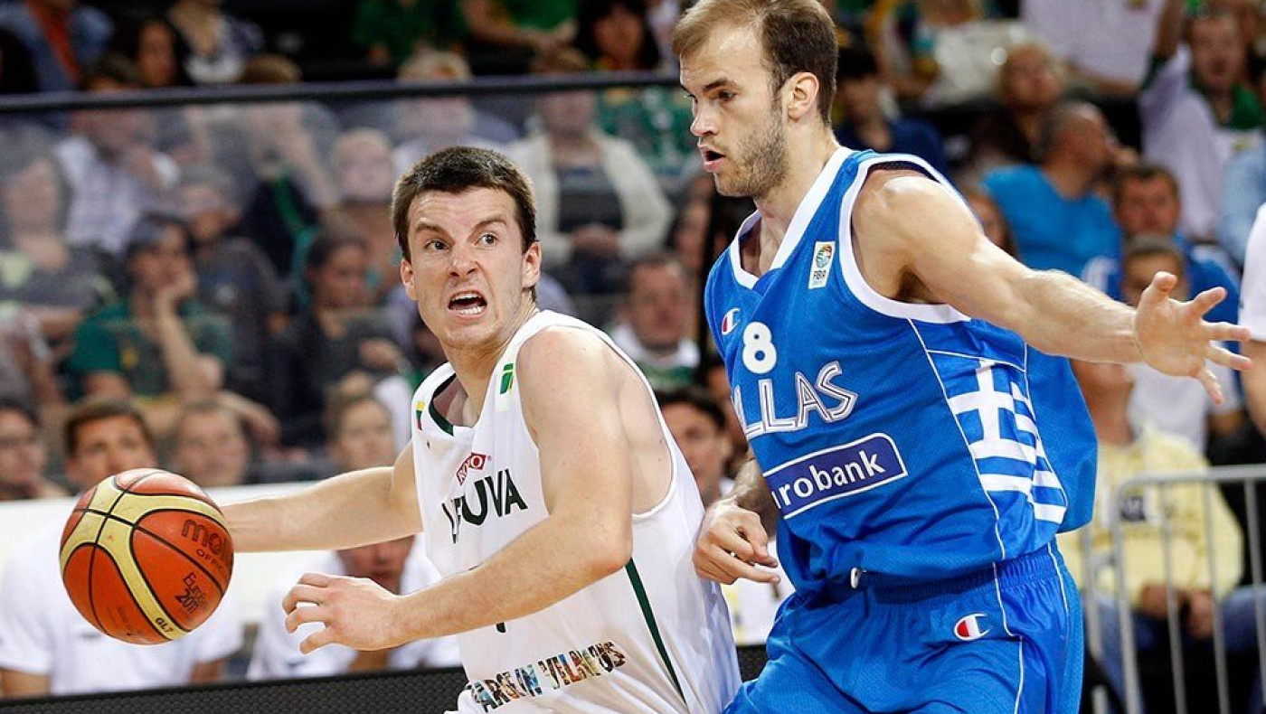 «Τιμή να αγωνίζεσαι με την Εθνική»