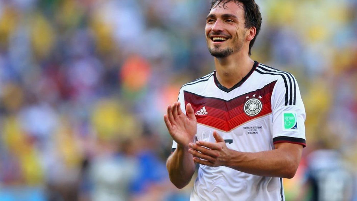 «Μάχη» για Χούμελς