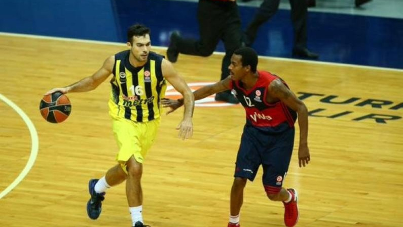 Ανατροπή και με το δεξί η Φενέρ