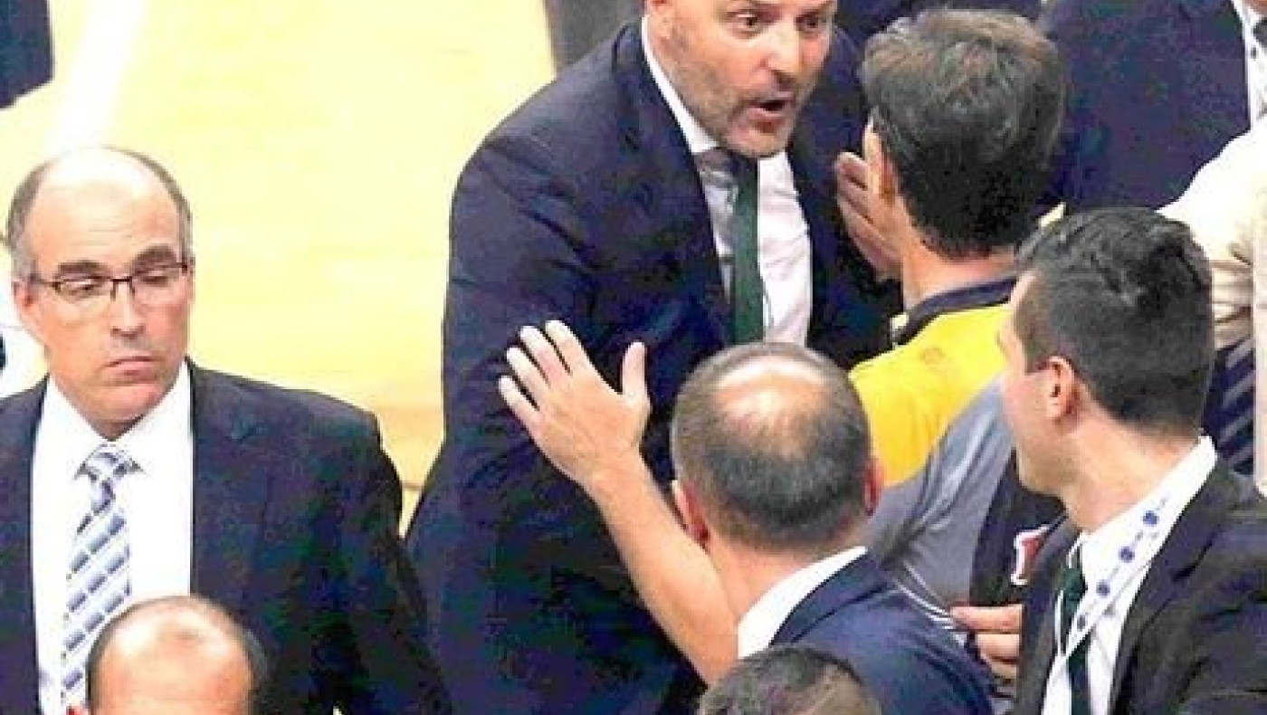 Θερμό επεισόδιο μεταξύ Σάσα Τζόρτζεβιτς - Μίλαν Τόμιτς