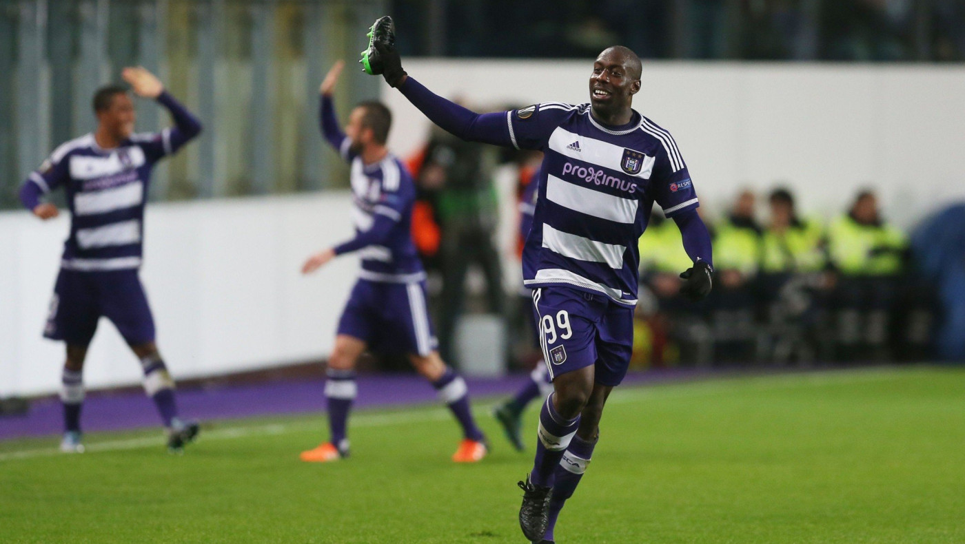 Η Άντερλεχτ έχει το… μομέντουμ