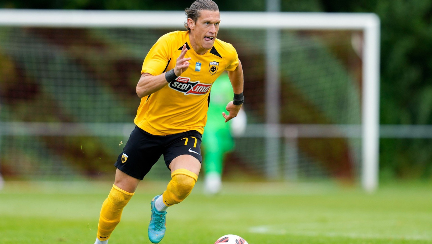 Τρομερός Γιούσης εναντίον της Μάαστριχ