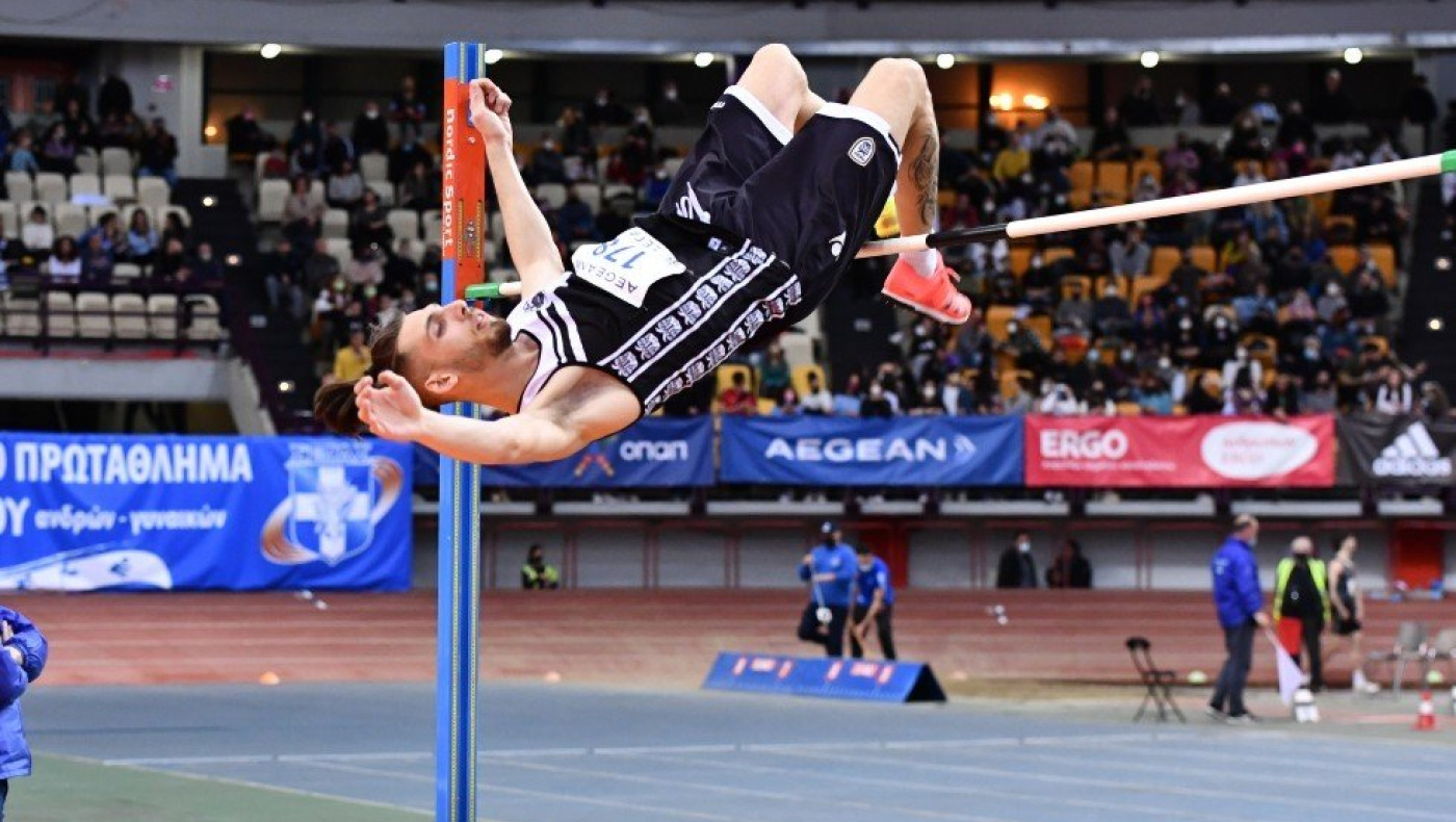 Ντεμπούτο στα 2,17 μ. για Μέρλο, έμεινε στα 1,80 μ. η Γκούσιν