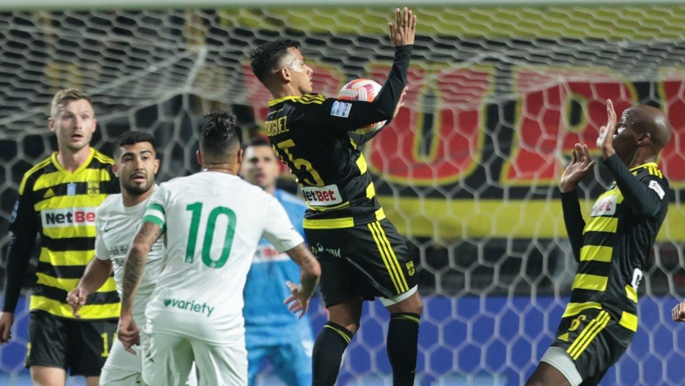 Παρελθόν από τον Άρη ο Ροντρίγκες