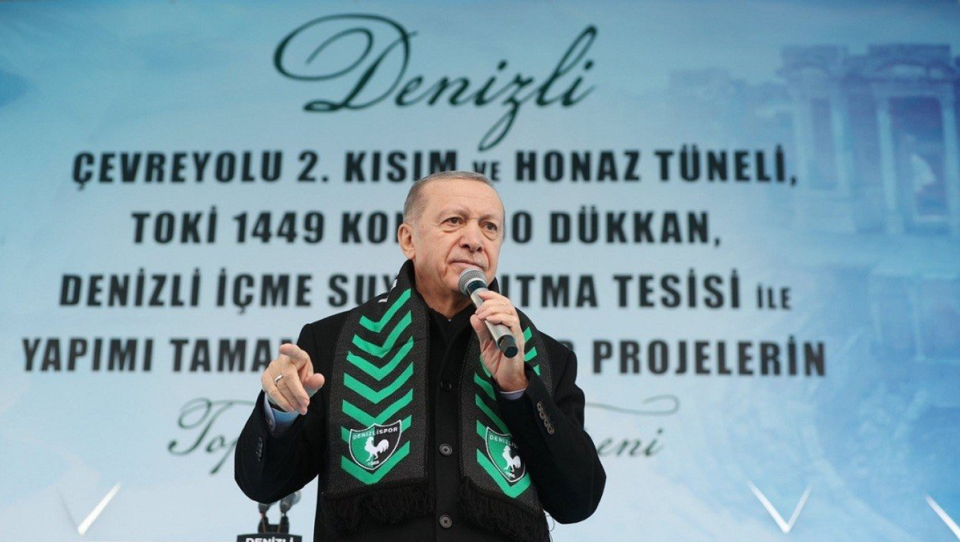 Ερντογάν: Κατσάδιασε νομάρχη αλά Πούτιν, on camera, για δρόμο που δεν έχει παραδοθεί - Δείτε βίντεο