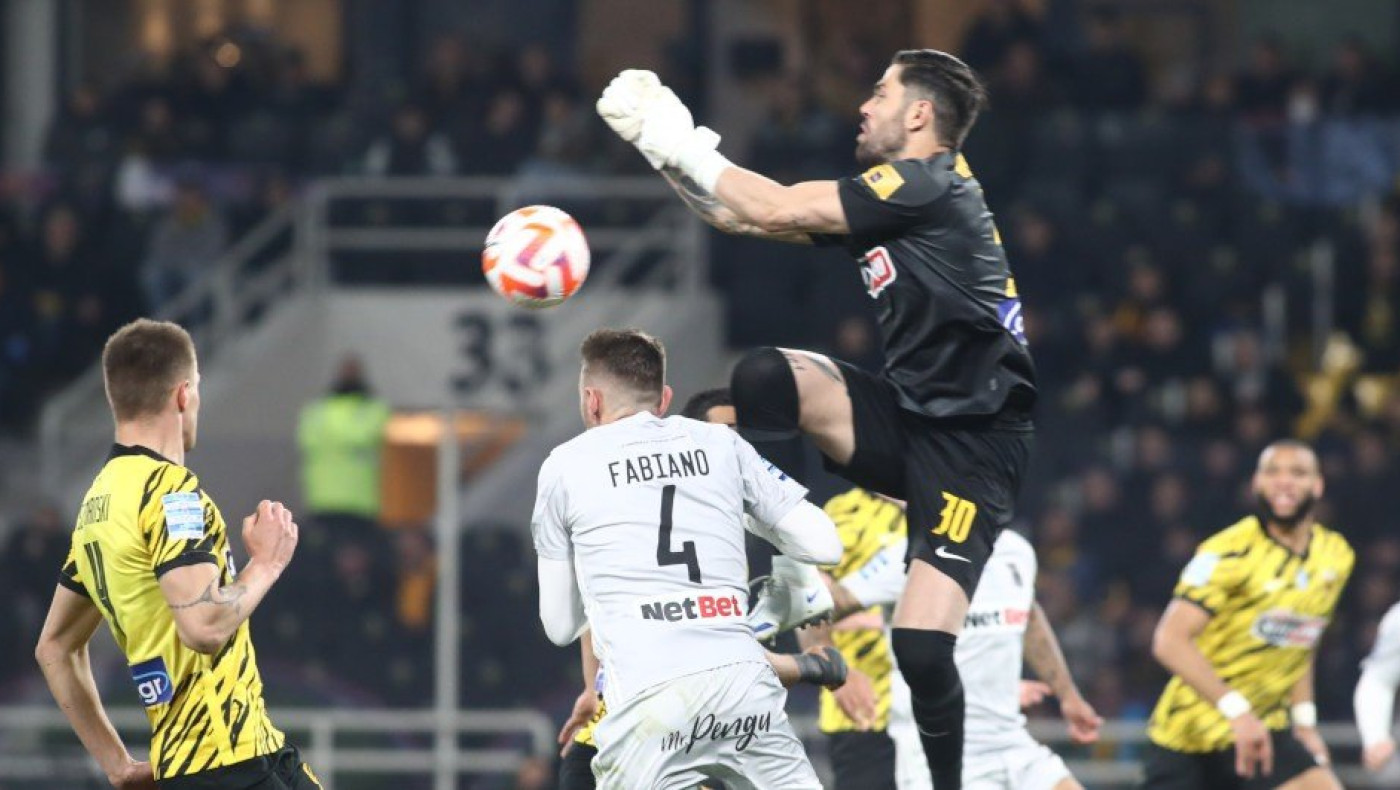 Βαρούχας: «Δεν υπάρχει πέναλτι στη φάση του Φαμπιάνο με τον Αθανασιάδη»