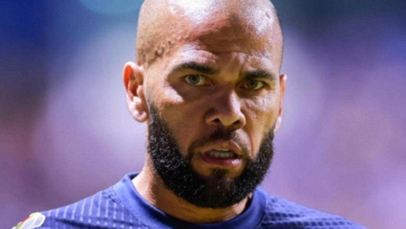 Ντάνι Άλβες: Οι δικηγόροι του υποστηρίζουν ότι «τα βίντεο διαψεύδουν» την εκδοχή του θύματος