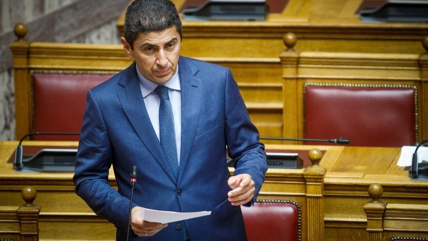 Αυγενάκης: «Συγχαίρω τον υπάλληλλο για το θάρρος του να αντισταθεί στην απίστευτη εργαλειοποίησή του»