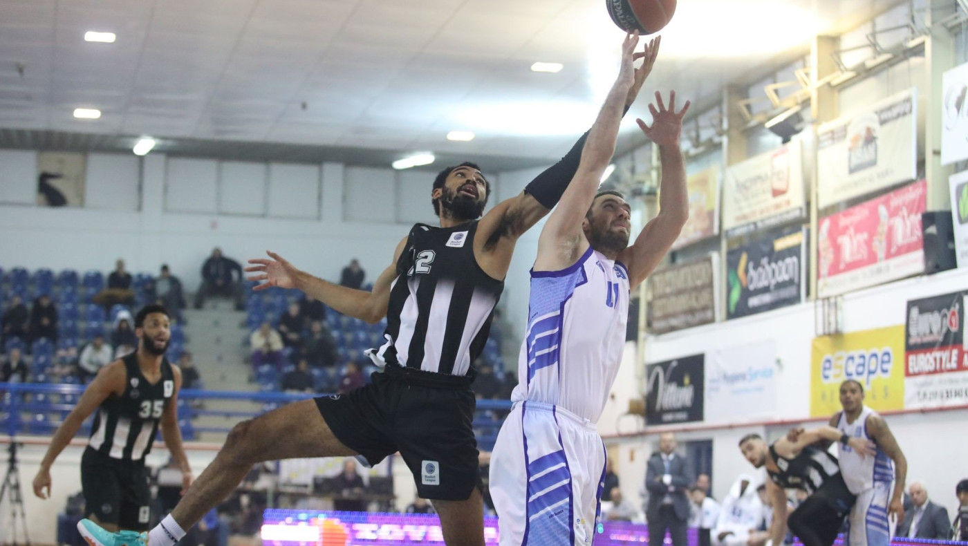 Λύγισε στη Νίκαια ο ΠΑΟΚ