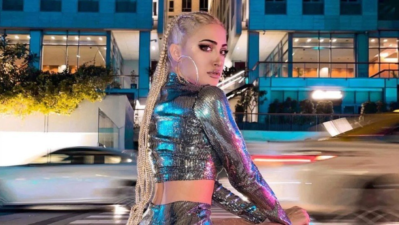 Τα παιχνίδια της Ιωάννας Τούνη με το μωρό της και ο θηλασμός