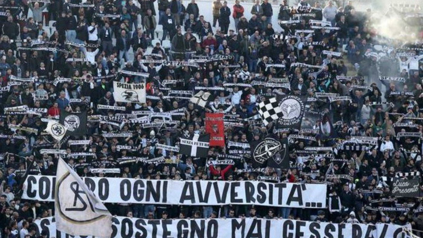 Σπέτσια: Ντροπιαστικό σύνθημα των οπαδών της κατά Μαραντόνα