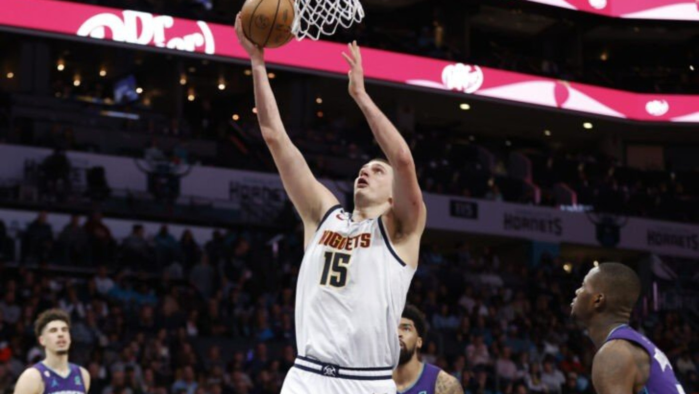 NBA: Συγκλονιστικοί Εμπίιντ-Γιόκιτς, συνέχισαν το κακό σερί οι «Σπερς»