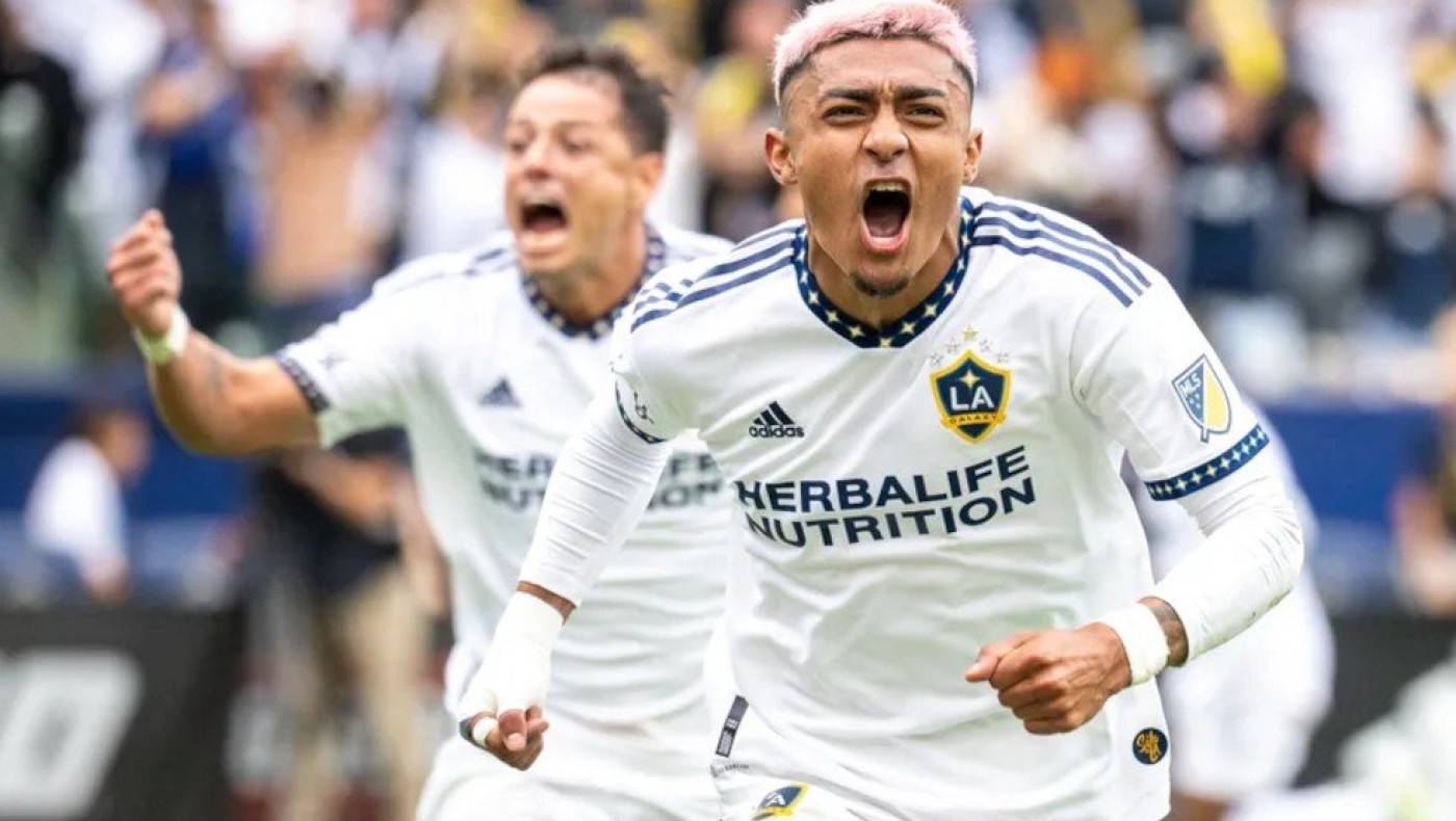 Μπαρτσελόνα: Συμφώνησε με τους Γκάλαξι για τον Αραούχο