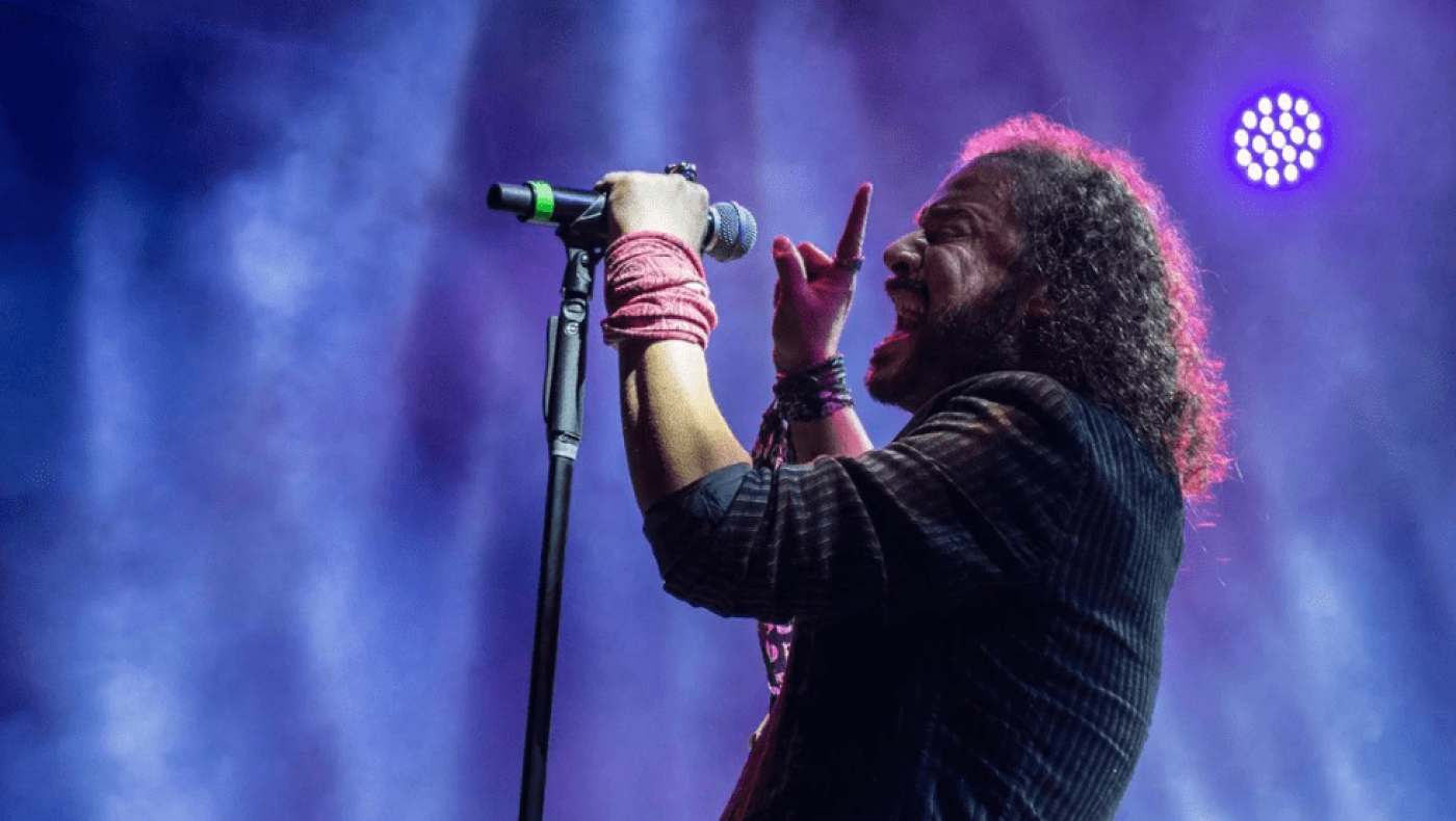 Θεσσαλονίκη: Η στιγμή που ο Χρήστος Δάντης έπεσε από τη σκηνή