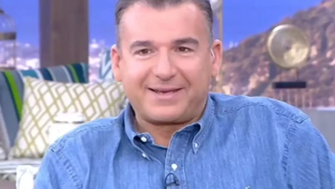 Γιώργος Λιάγκας σε Μιμή Ντενίση: «Μου λένε να κάνω βραδινή εκπομπή, θέλεις να κάνουμε μαζί μία;»