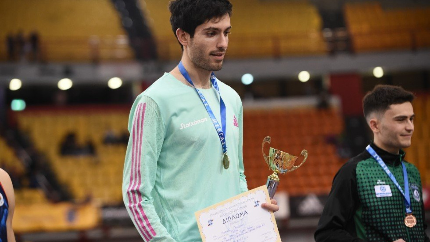 Πανελλήνιο Κλειστού, ΣΕΦ: Έλαμψε ο Τεντόγλου, νταμπλ η Βασιλείου, χρυσή η Χαϊτίδου