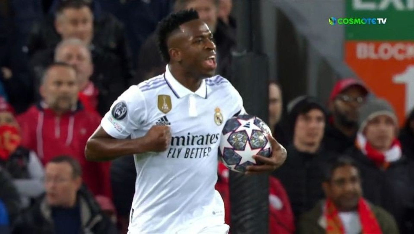 Εκπληκτικό γκολ Βινίσιους, μειώνει σε 2-1 η Ρεάλ