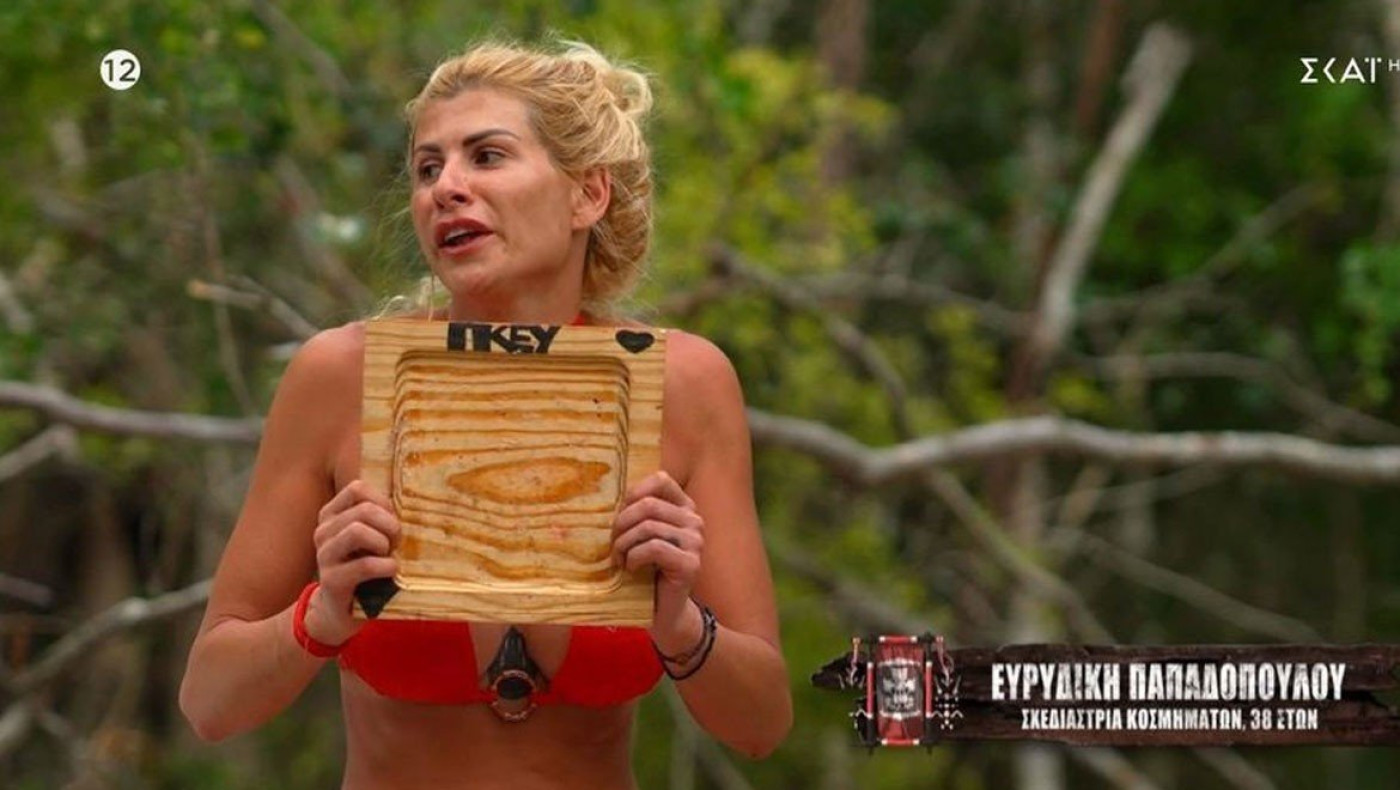 Survivor All Star: Έξαλλη  με τον Μάριο Πρίαμο η Ελευθερία Ελευθερίου