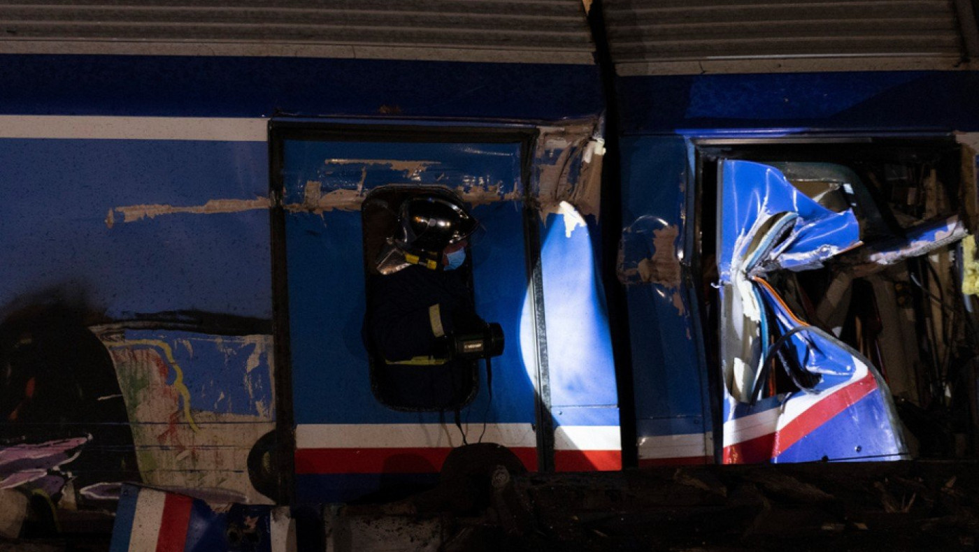 Σύγκρουση τρένων στη Λάρισα: Τηλέφωνα που μπορούν να επικοινωνούν οι συγγενείς