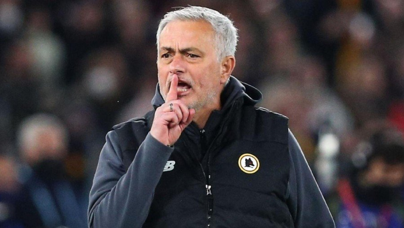 Ο Μουρίνιο κατηγορείται για αντιαθλητική συμπεριφορά σε παιχνίδι της Κ14 της Ρόμα!