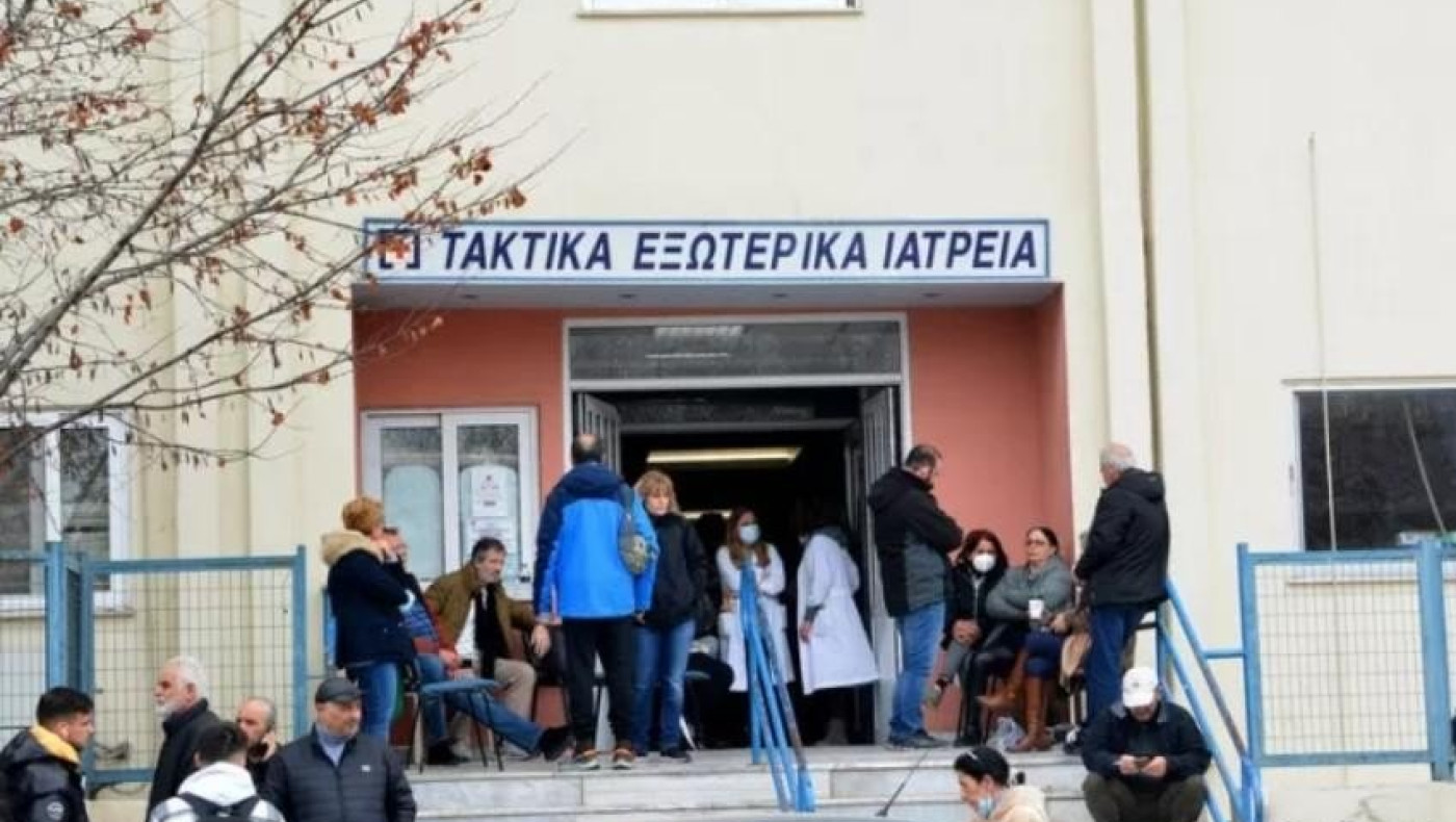 Σύγκρουση τρένων στα Τέμπη: Εκτός κινδύνου οι τραυματίες που νοσηλεύονται στα νοσοκομεία Λάρισας