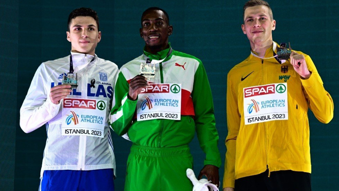 Ευρωπαϊκό Κλειστού: Η απονομή του ασημένιου μεταλλίου στον Ανδρικόπουλο