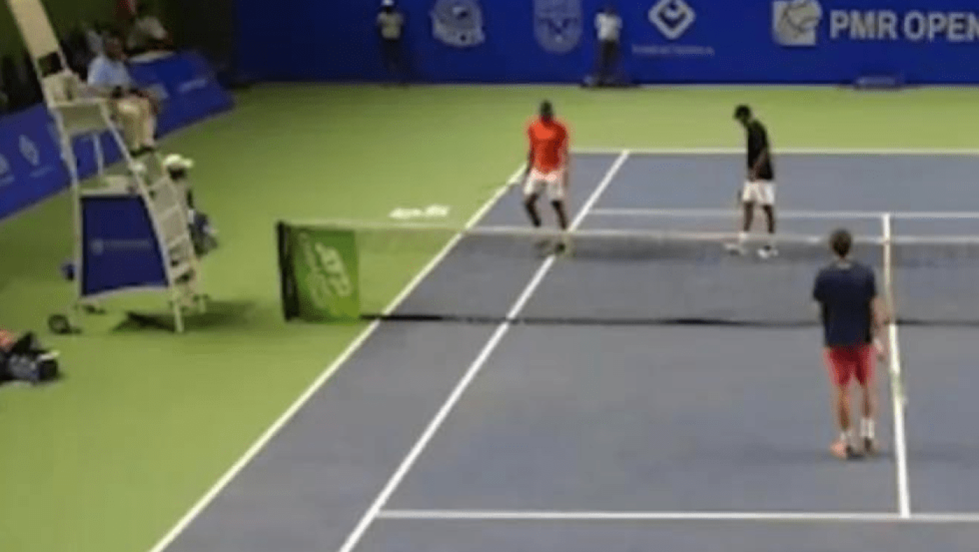 Απίστευτο: Τενίστας σκότωσε νυχτερίδα με το σερβίς του