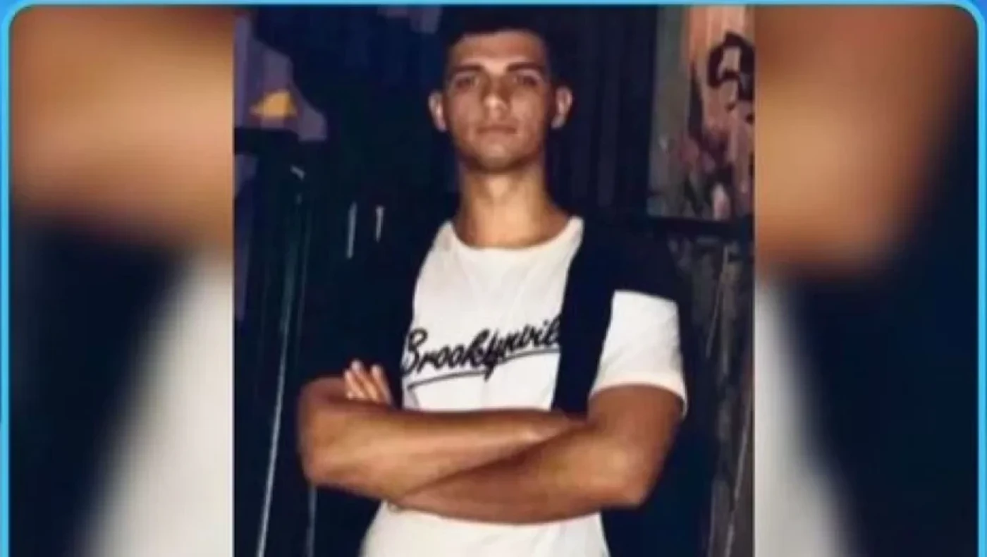 Σύγκρουση τρένων στη Λάρισα: Αποσωληνώθηκε 20χρονος που επέβαινε στο πέμπτο βαγόνι