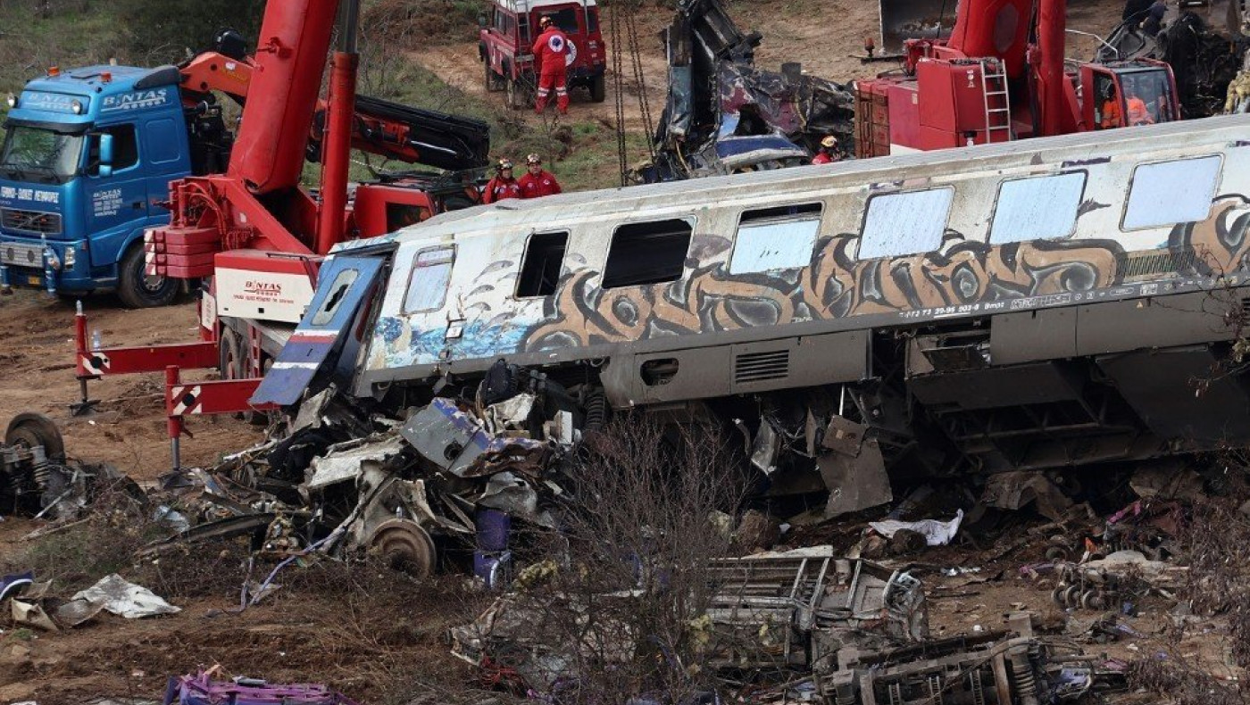 Τέμπη: Δεν έχουν ταυτοποιηθεί δύο από τους 57 νεκρούς