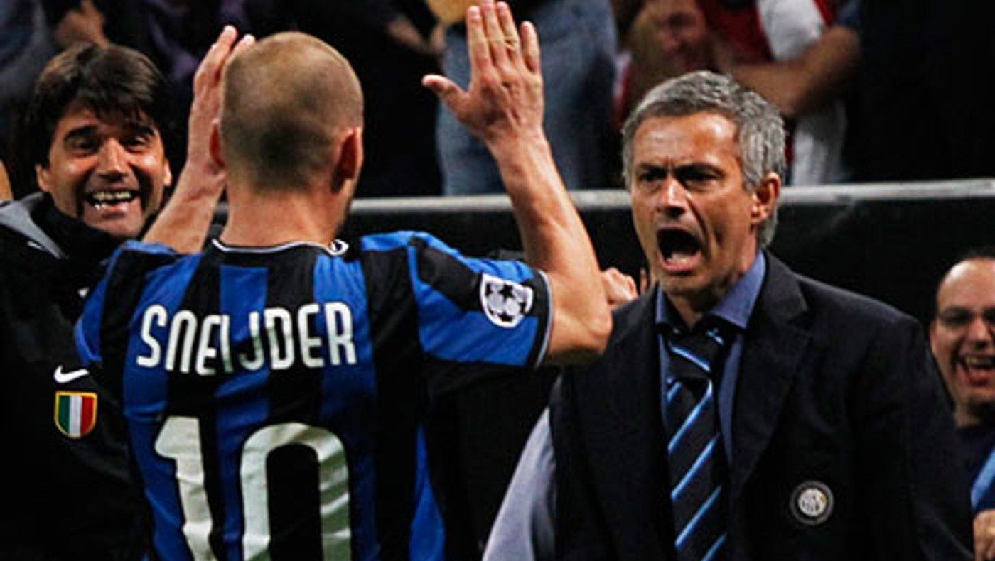 Σνάιντερ: «Τεράστιο σφάλμα αν διώξουν τον Μουρίνιο»