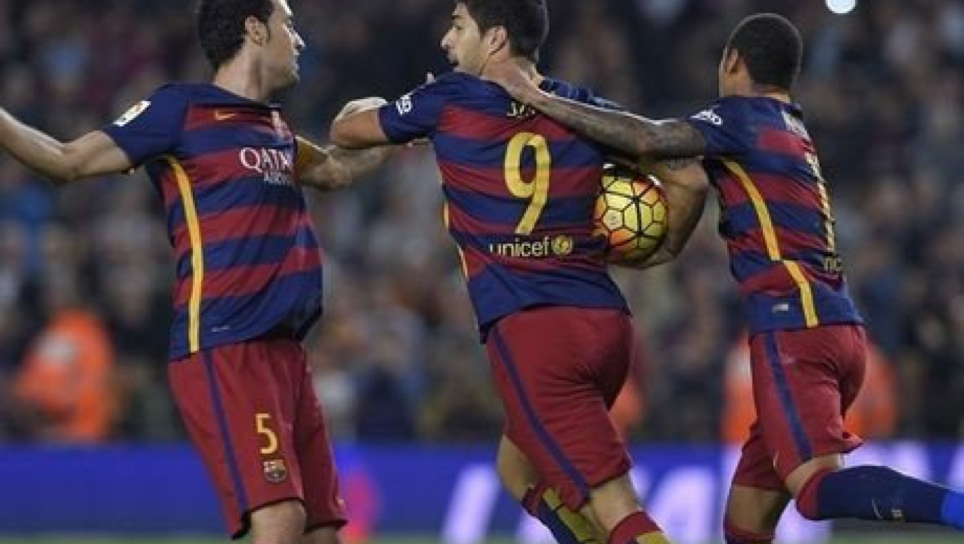 Η Μπαρτσελόνα παίζει... μπάσκετ (vid)