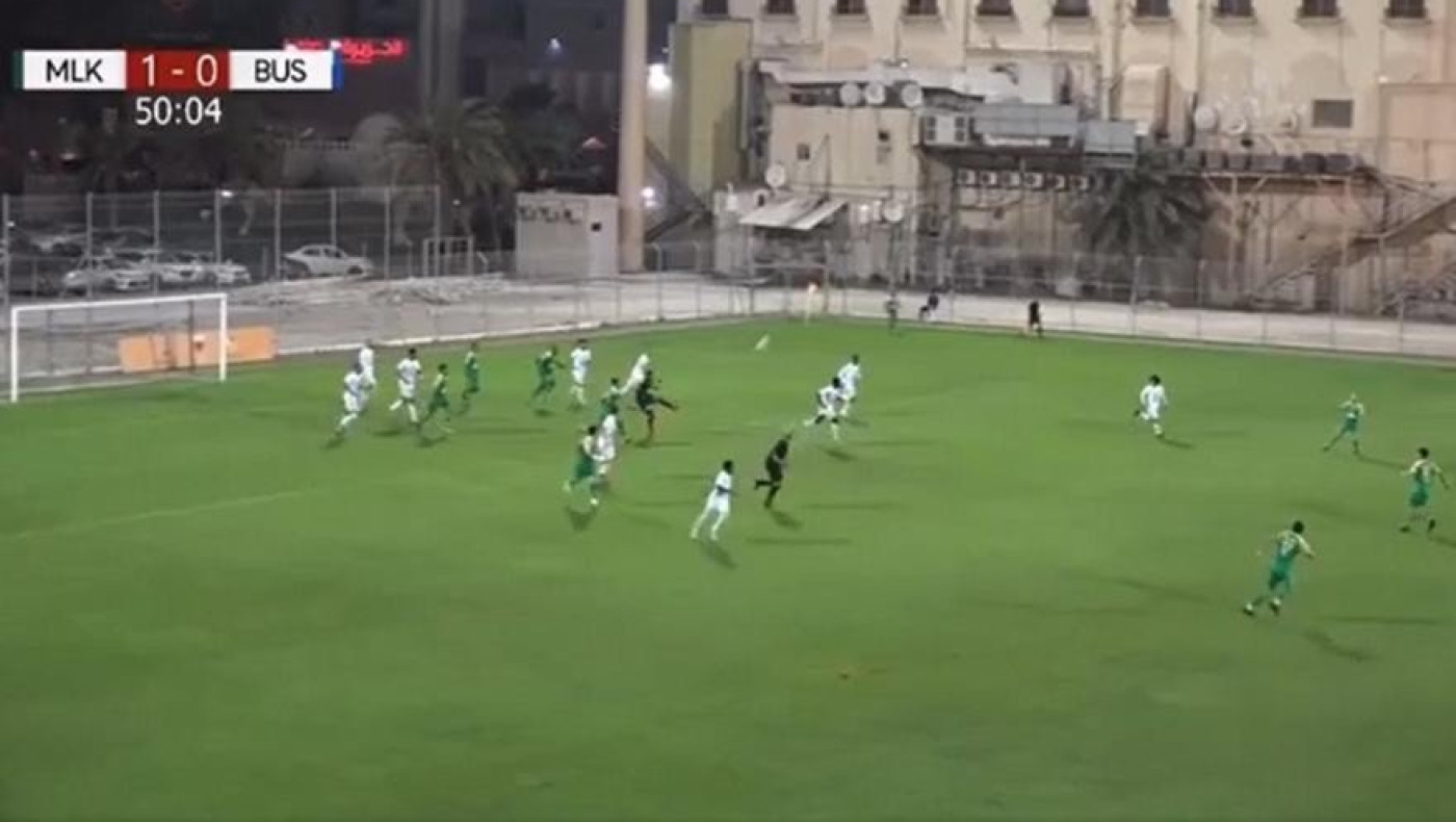 Απίστευτο γκολ από τερματοφύλακα: Σκόραρε με...βολέ!