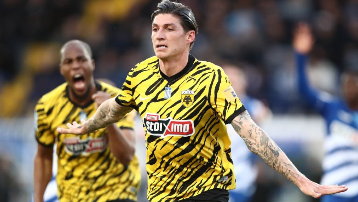 Η ΑΕΚ πέρασε και από το Περιστέρι και πάτησε κορυφή