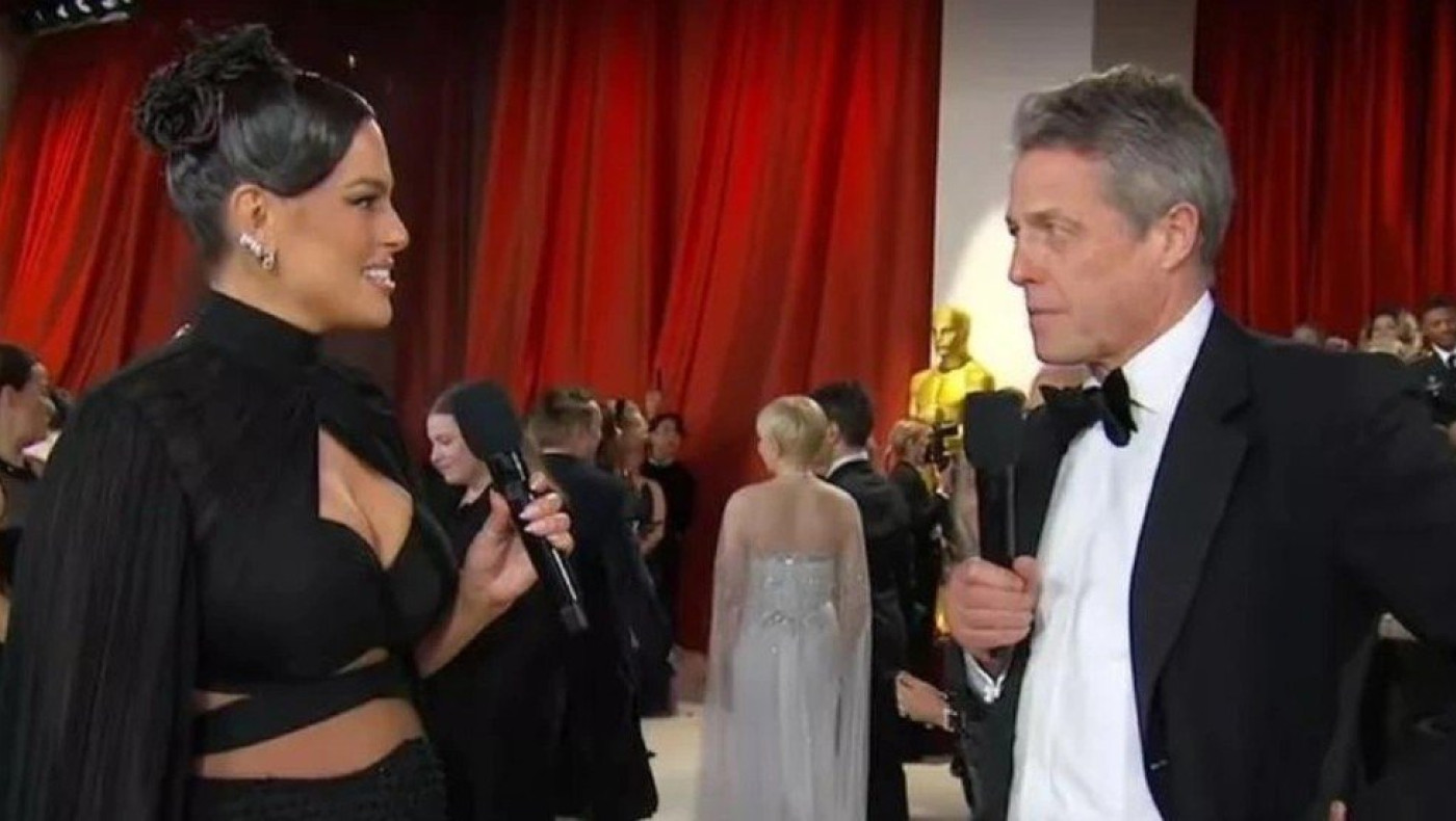 Όσκαρ 2023: Χαμός με τον αγενή Χιου Γκραντ σε σνομπ συνέντευξη του