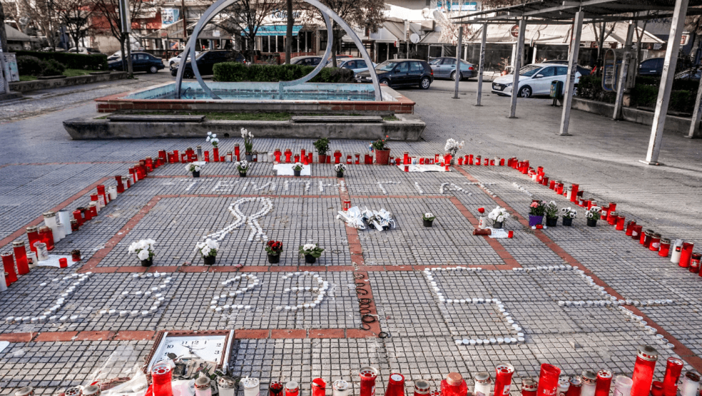 Πατέρας θύματος των Τεμπών: «Δεν δεχόμαστε χρήματα από δολοφόνους»