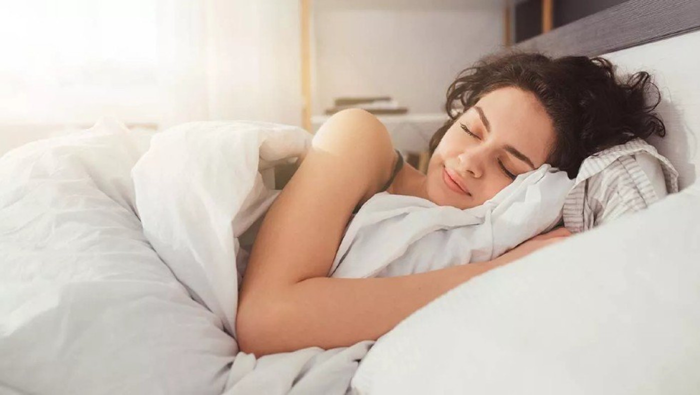 Αυτός είναι ο λόγος που ξυπνάμε κάθε βράδυ στις 3 τα χαράματα