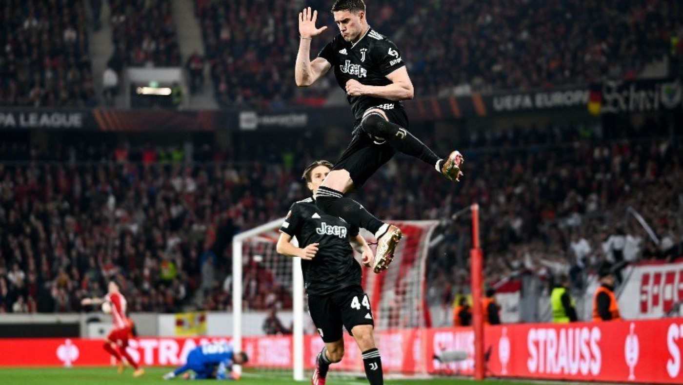 Σφράγισαν το εισιτήριο Μάντσεστερ και Γιουβέντους, επτάρα της Φέγενορντ στην Σαχτάρ! (vids)