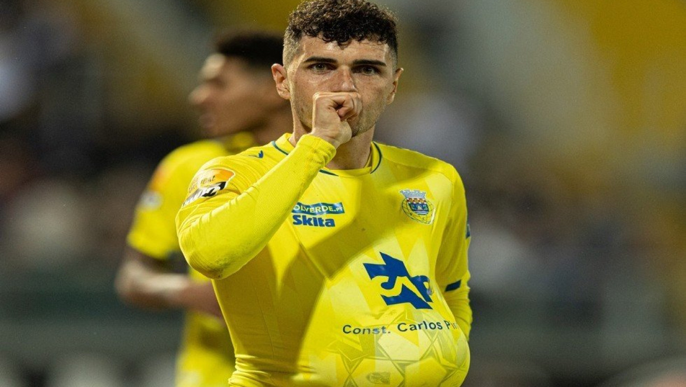 Χαριζακλής: Μπήκε για τα καλά στο κόλπο