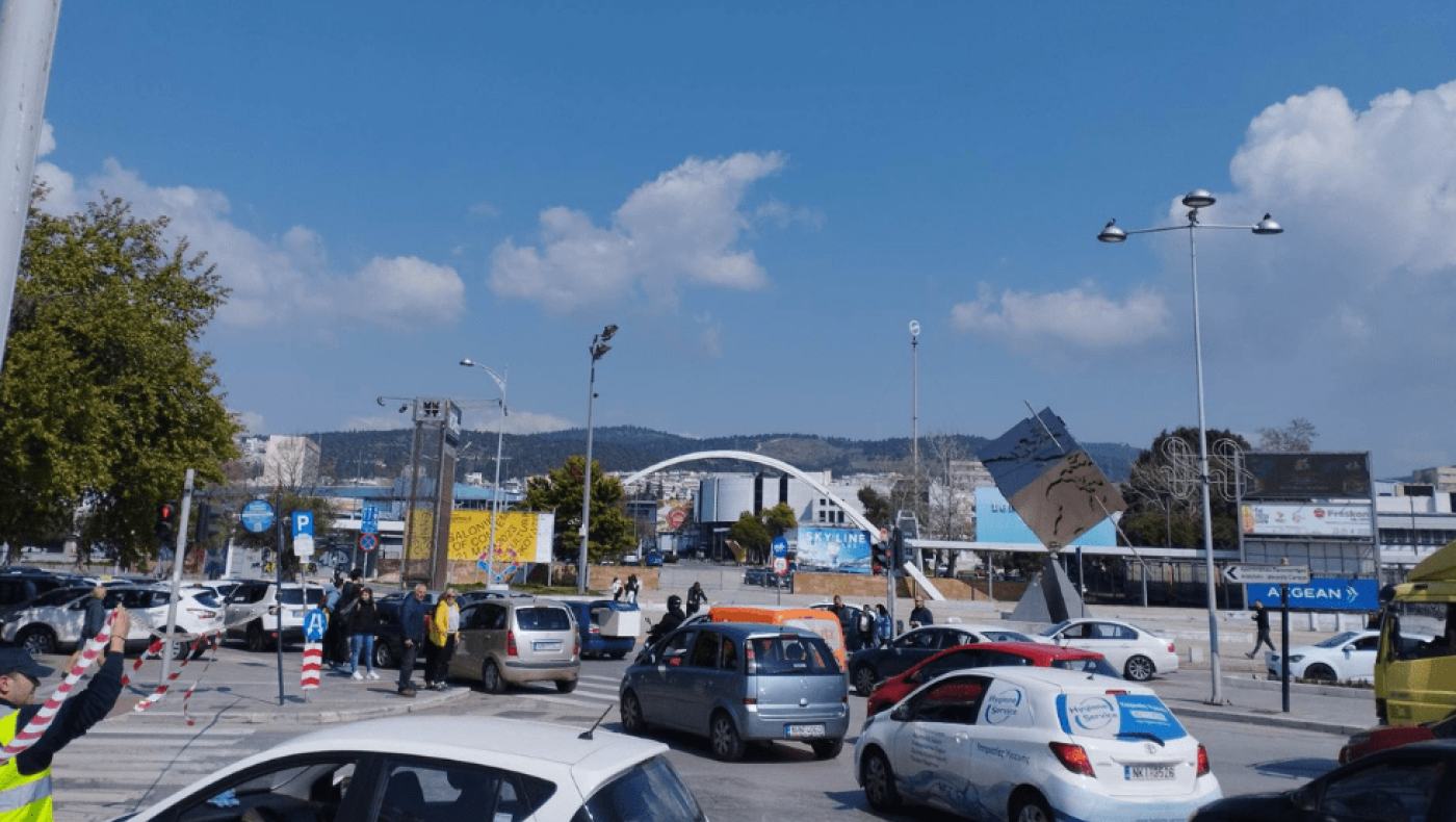 Θεσσαλονίκη: Κλειστή η Τσιμισκή λόγω πορείας - Προκλήθηκε κυκλοφοριακό κομφούζιο