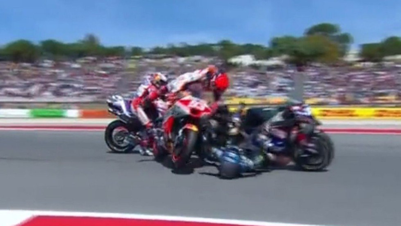 Η τρομακτική σύγκρουση Μάρκεθ και Ολιβέιρα στο Moto GP της Πορτογαλίας