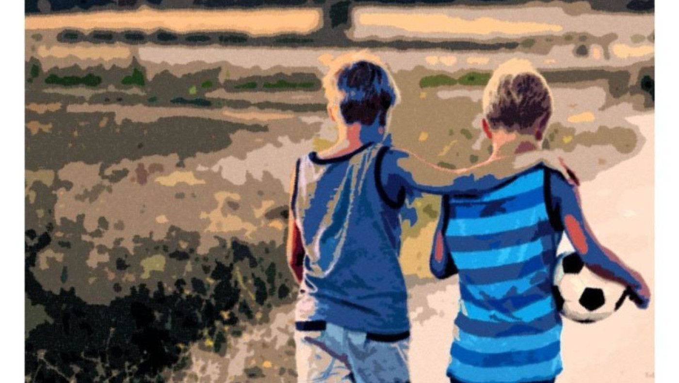 Θεσσαλονίκη: Nέα τοιχογραφία κατά της οπαδικής βίας σε σχολείο της Νεάπολης