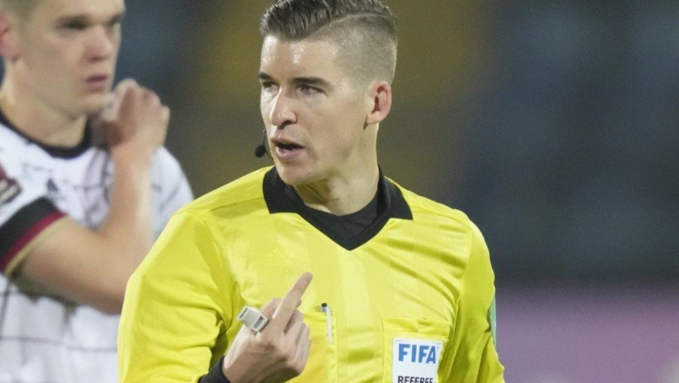 Αυτός είναι ο elite Γάλλος διαιτητής που σφυρίζει στο Ολυμπιακός - ΠΑΟΚ